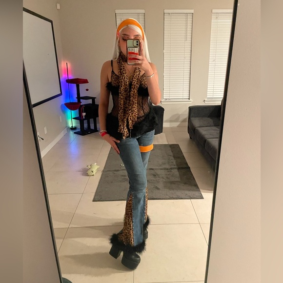 Meet your Posher, Mariel - Picture 5 of 6